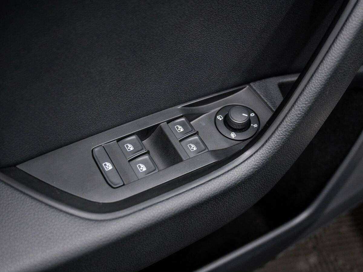 Шкода Суперб б/у, 2017, Роботизированная. Фото: #15