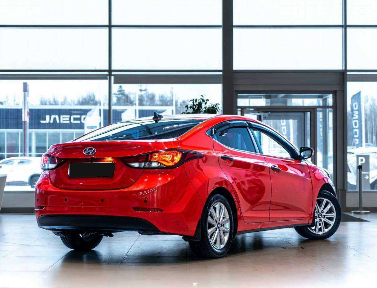 Хендай Елантра б/у, 2014, Автоматическая. Фото: #2