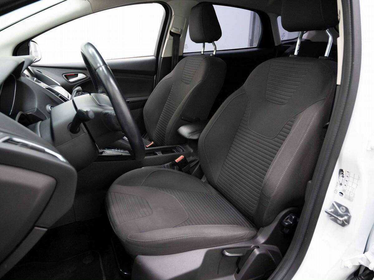 Форд Фокус б/у, 2016, Автоматическая. Фото: #7