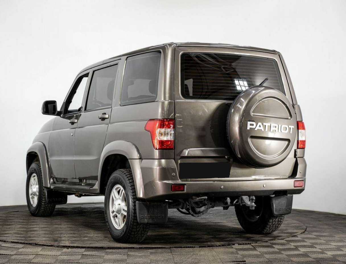 УАЗ Патриот б/у, 2017, Механическая. Фото: #3