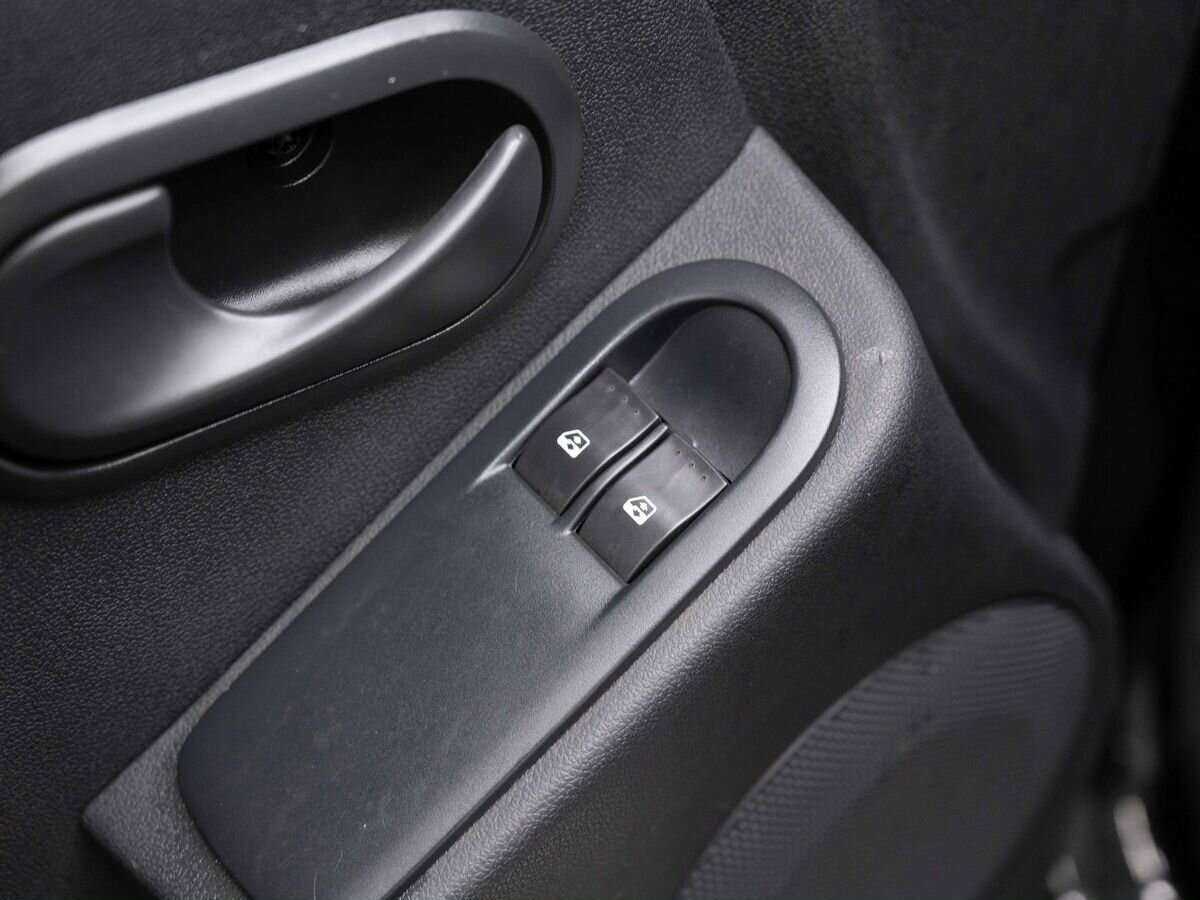 Рено Дастер б/у, 2013, Механическая. Фото: #18