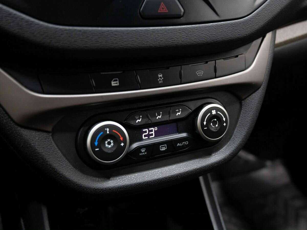 Лада (ВАЗ) Веста б/у, 2018, Механическая. Фото: #22