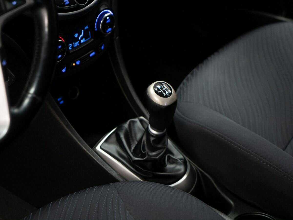 Хендай Солярис б/у, 2015, Механическая. Фото: #10