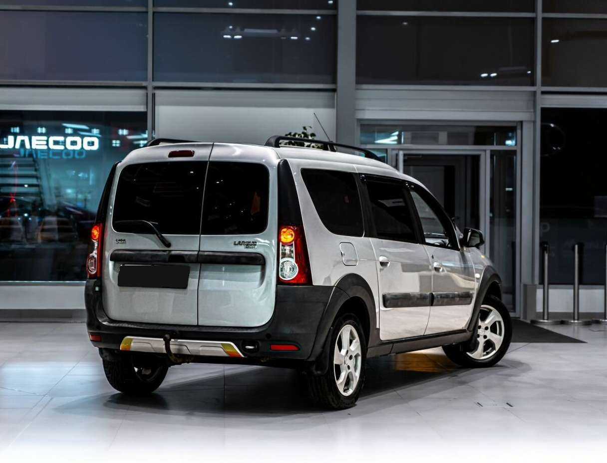 Лада (ВАЗ) Ларгус б/у, 2018, Механическая. Фото: #2