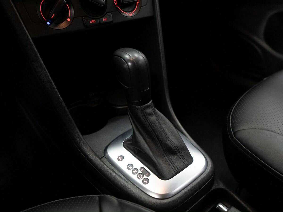 Фольксваген Поло б/у, 2017, Автоматическая. Фото: #11