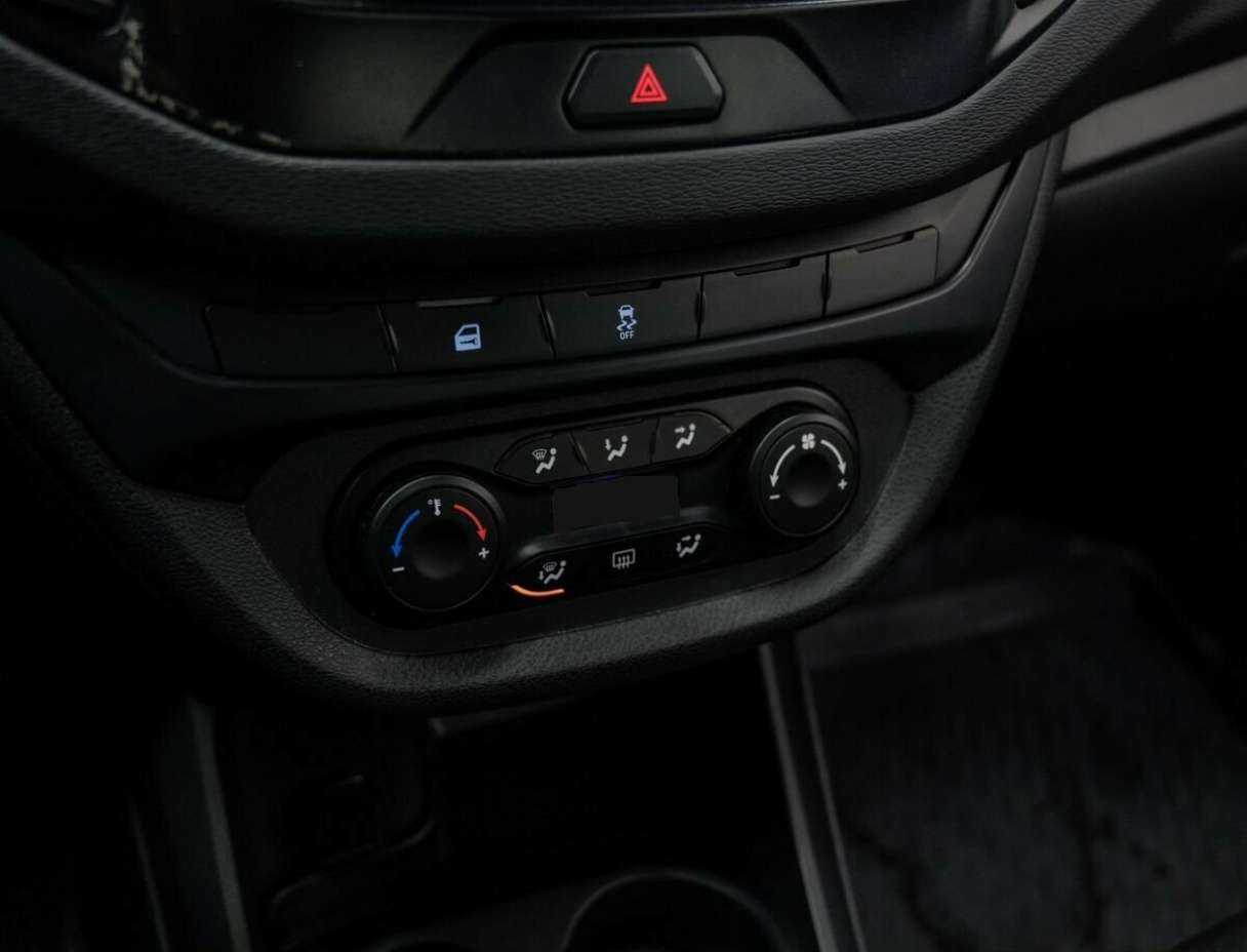 Лада (ВАЗ) Веста б/у, 2020, Механическая. Фото: #15