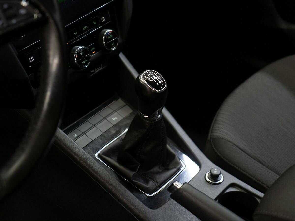 Шкода Октавия б/у, 2018, Механическая. Фото: #9