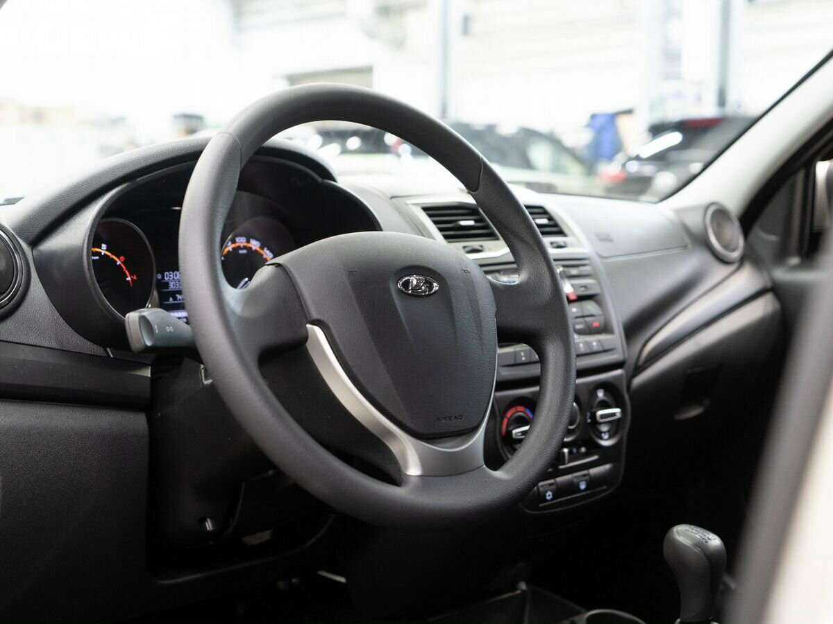 Лада (ВАЗ) Гранта б/у, 2021, Механическая. Фото: #4