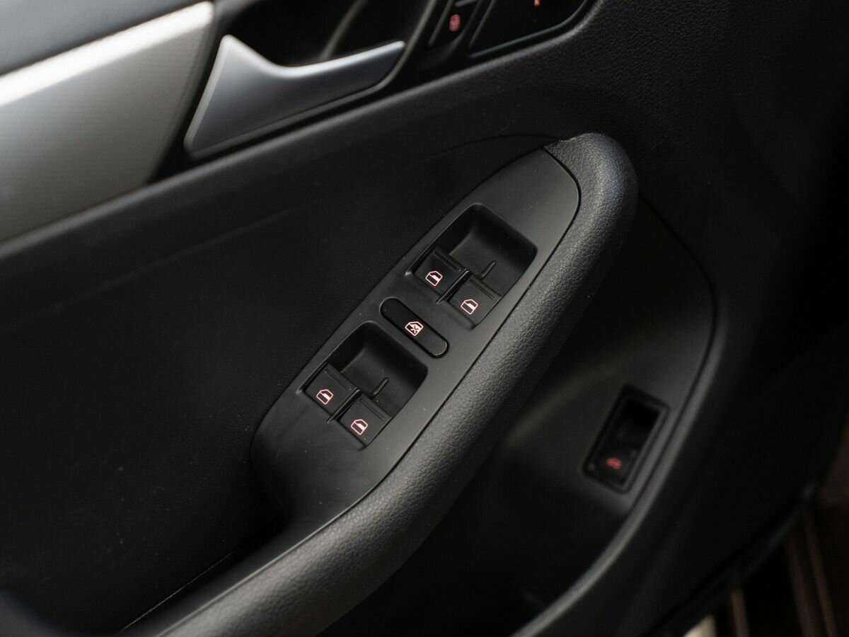 Фольксваген Джетта б/у, 2016, Механическая. Фото: #14