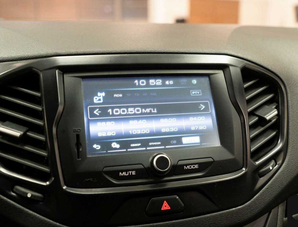 Лада (ВАЗ) Веста б/у, 2021, Механическая. Фото: #9