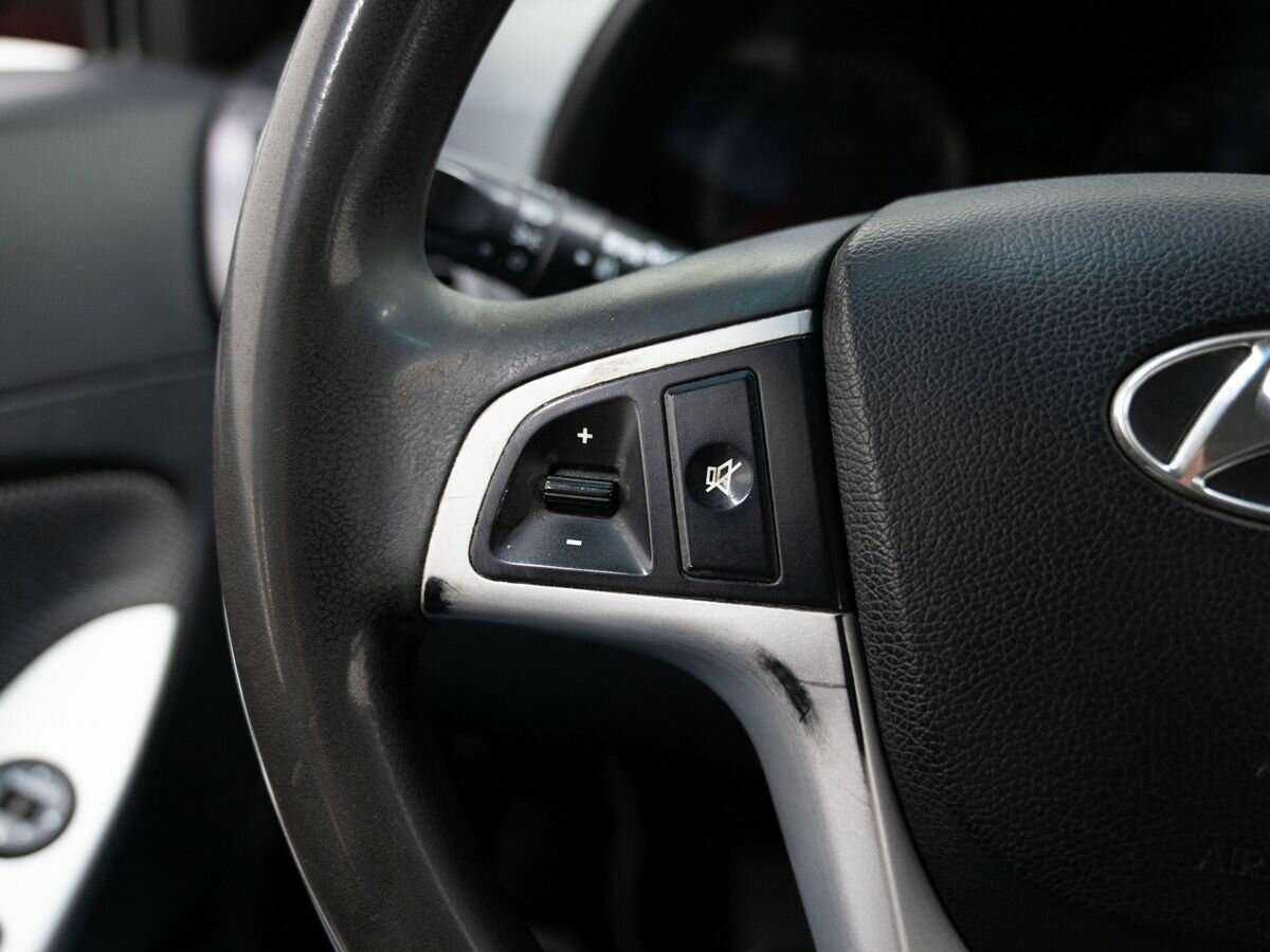 Хендай Солярис б/у, 2012, Автоматическая. Фото: #15