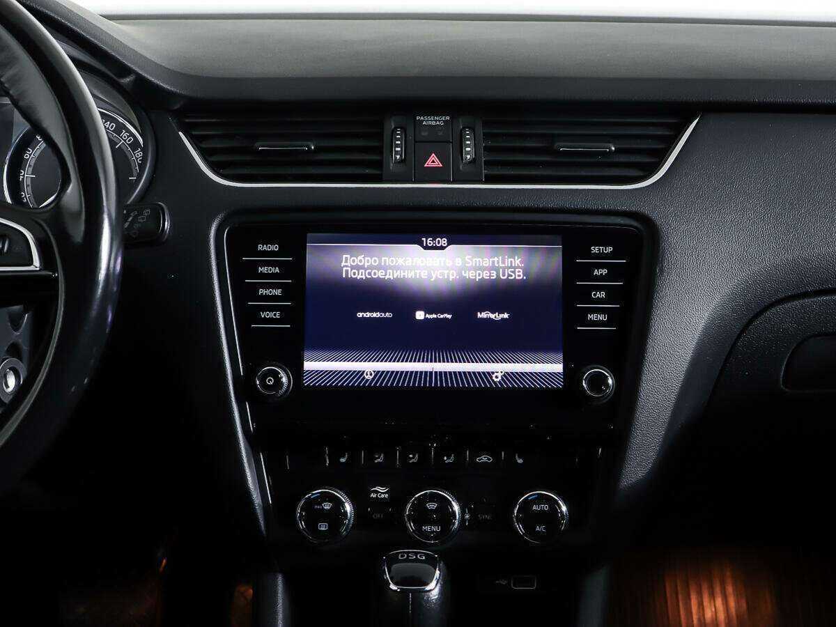 Шкода Октавия б/у, 2018, Роботизированная. Фото: #12