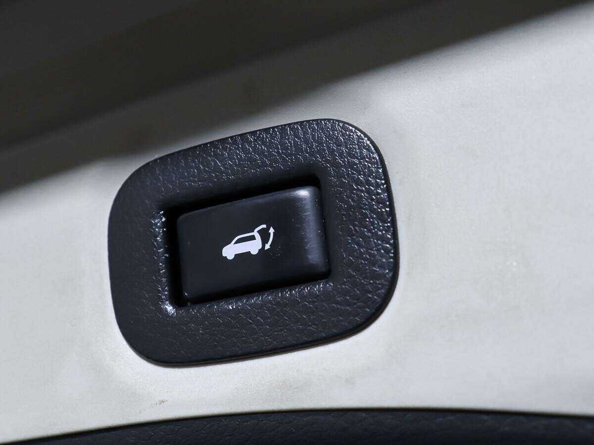 Ниссан Икс-Трейл б/у, 2015, Вариатор. Фото: #16