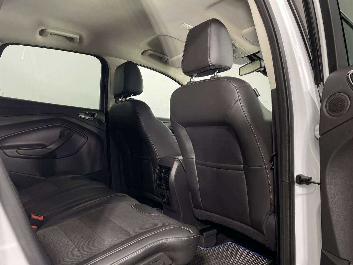 Форд Куга б/у, 2015, Автоматическая. Фото: #14