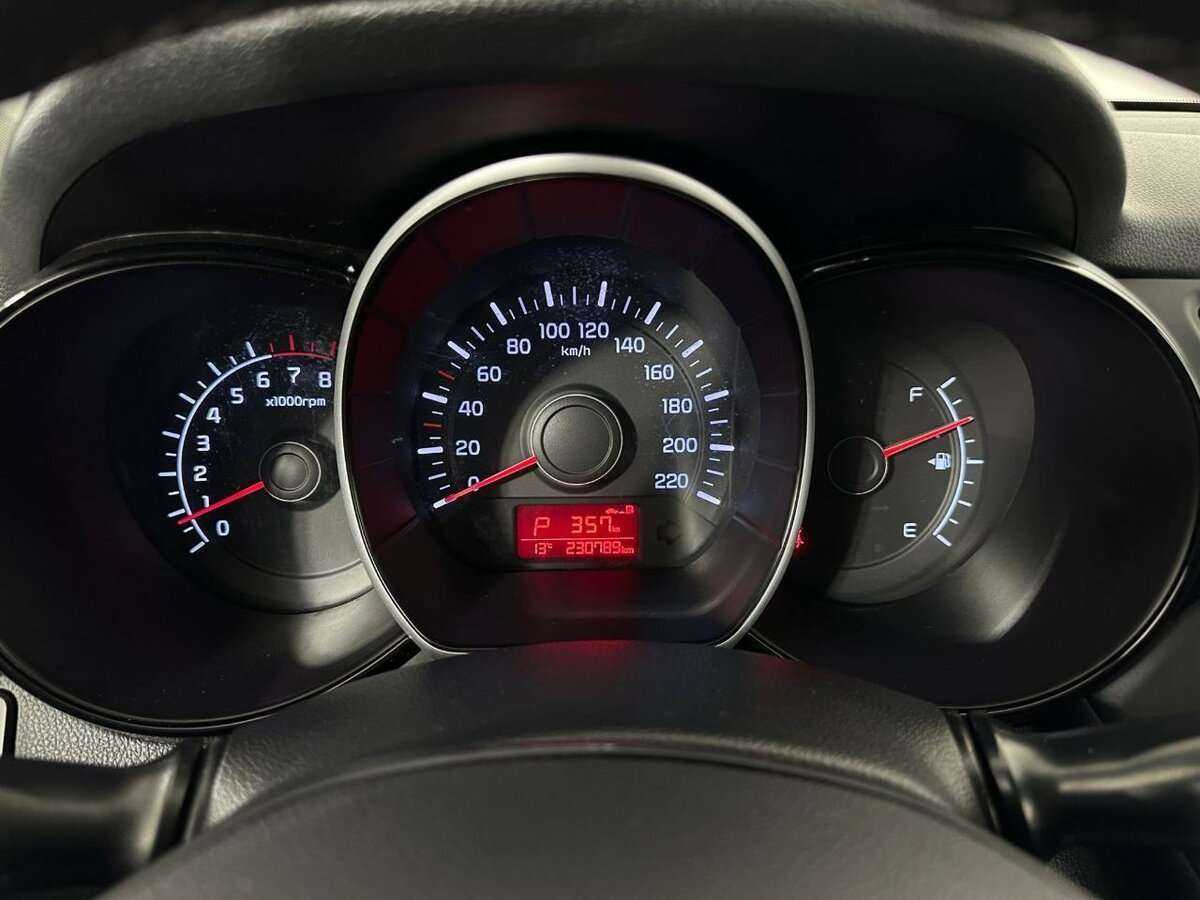 Киа Рио б/у, 2015, Автоматическая. Фото: #8