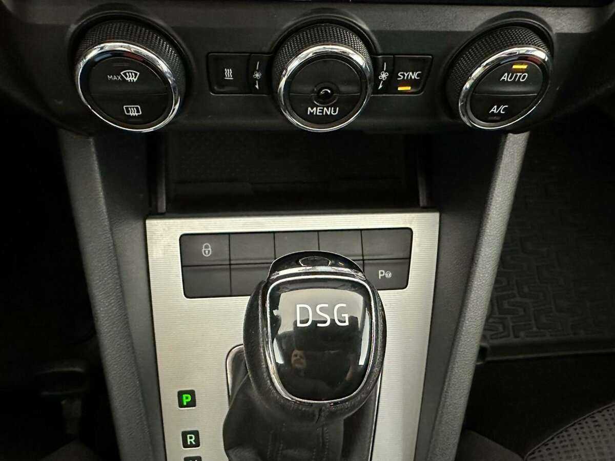 Шкода Октавия б/у, 2016, Роботизированная. Фото: #12