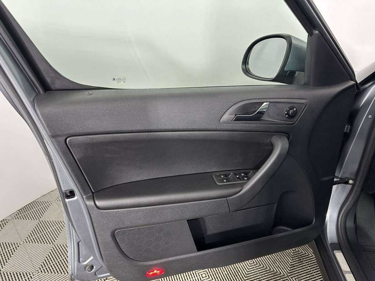 Шкода Йети б/у, 2012, Роботизированная. Фото: #7