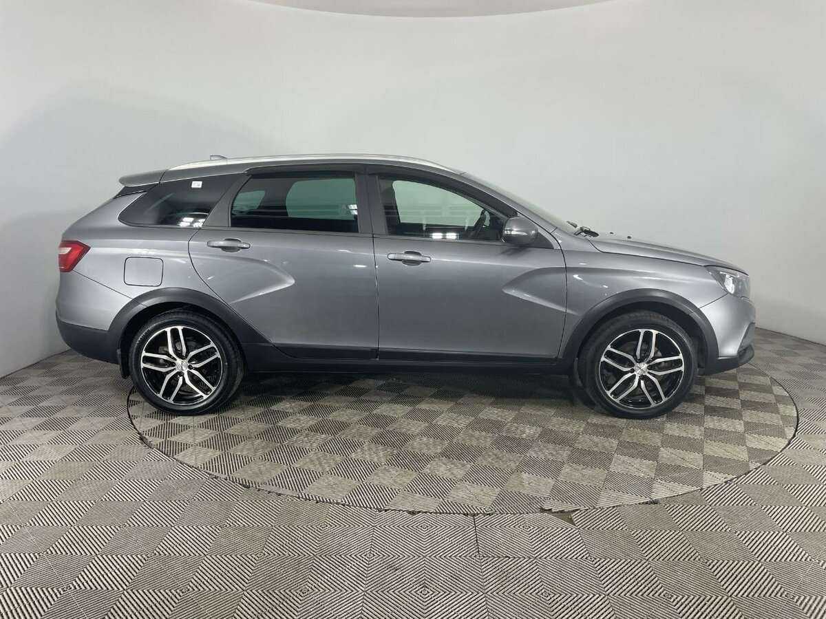 Лада (ВАЗ) Веста б/у, 2018, Механическая. Фото: #3