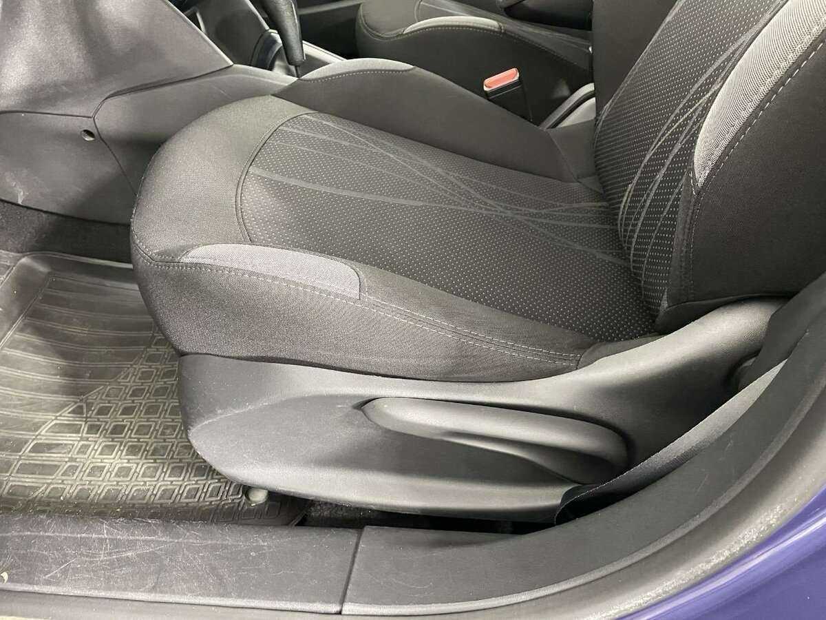 Пежо 208 б/у, 2014, Автоматическая. Фото: #9