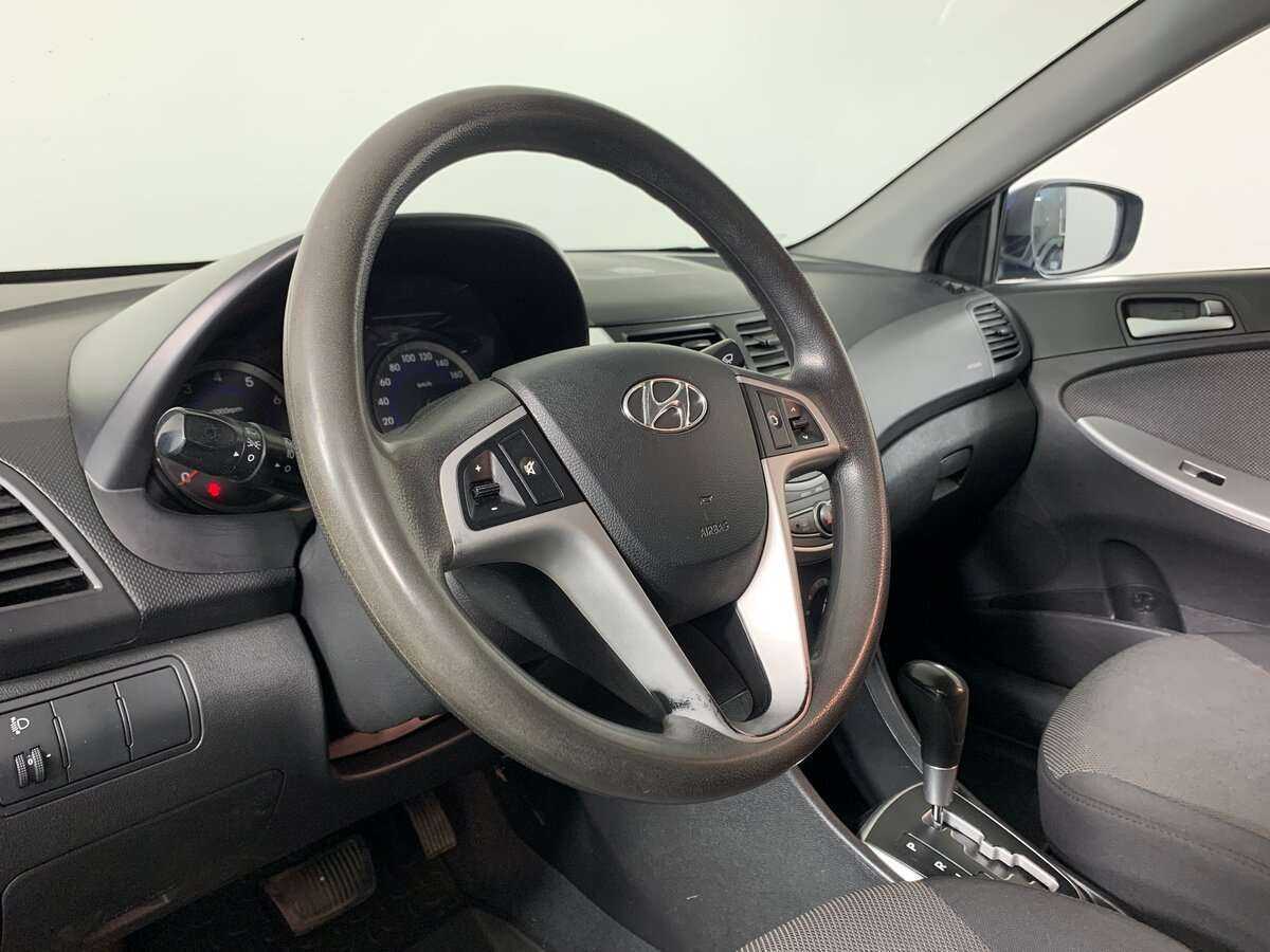 Хендай Солярис б/у, 2013, Автоматическая. Фото: #8