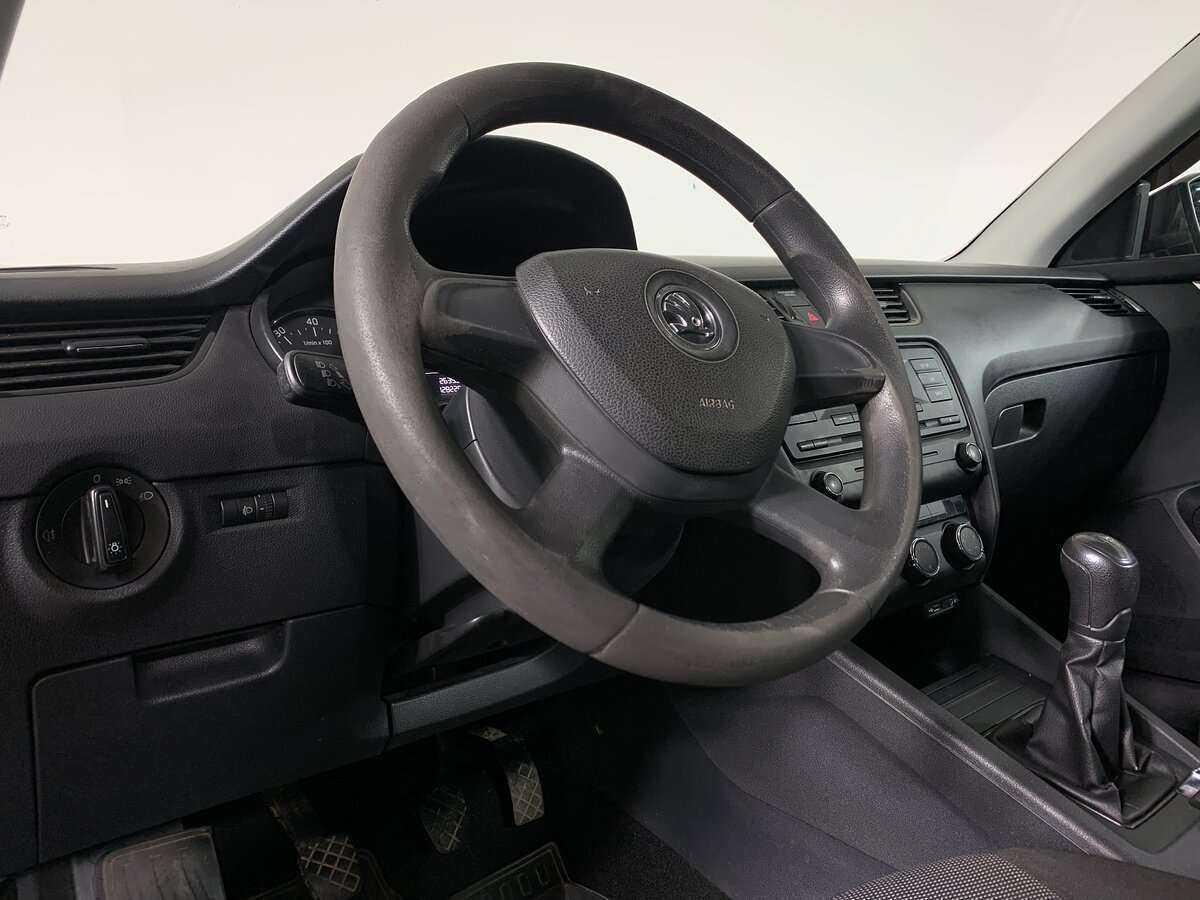 Шкода Октавия б/у, 2014, Механическая. Фото: #8