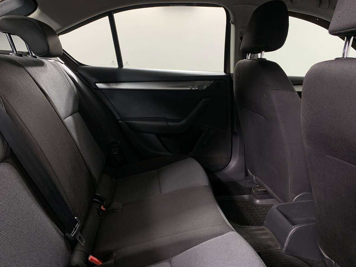 Шкода Октавия б/у, 2014, Механическая. Фото: #14