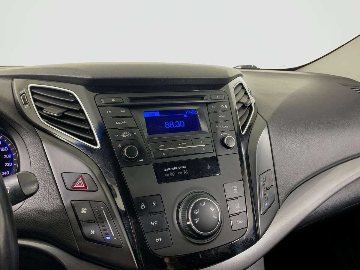 Хендай ай40 б/у, 2015, Механическая. Фото: #12