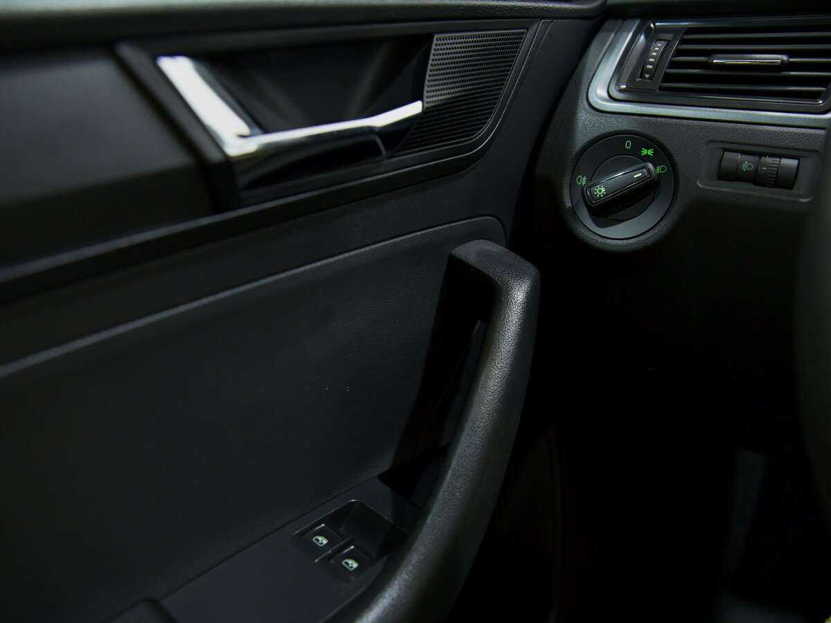 Шкода Рапид б/у, 2018, Механическая. Фото: #7