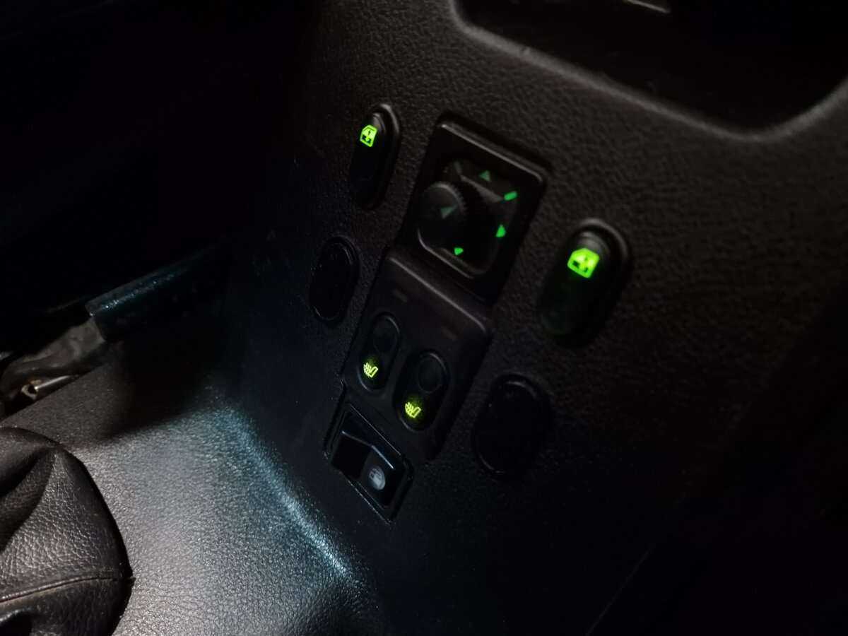 УАЗ Патриот б/у, 2012, Механическая. Фото: #8