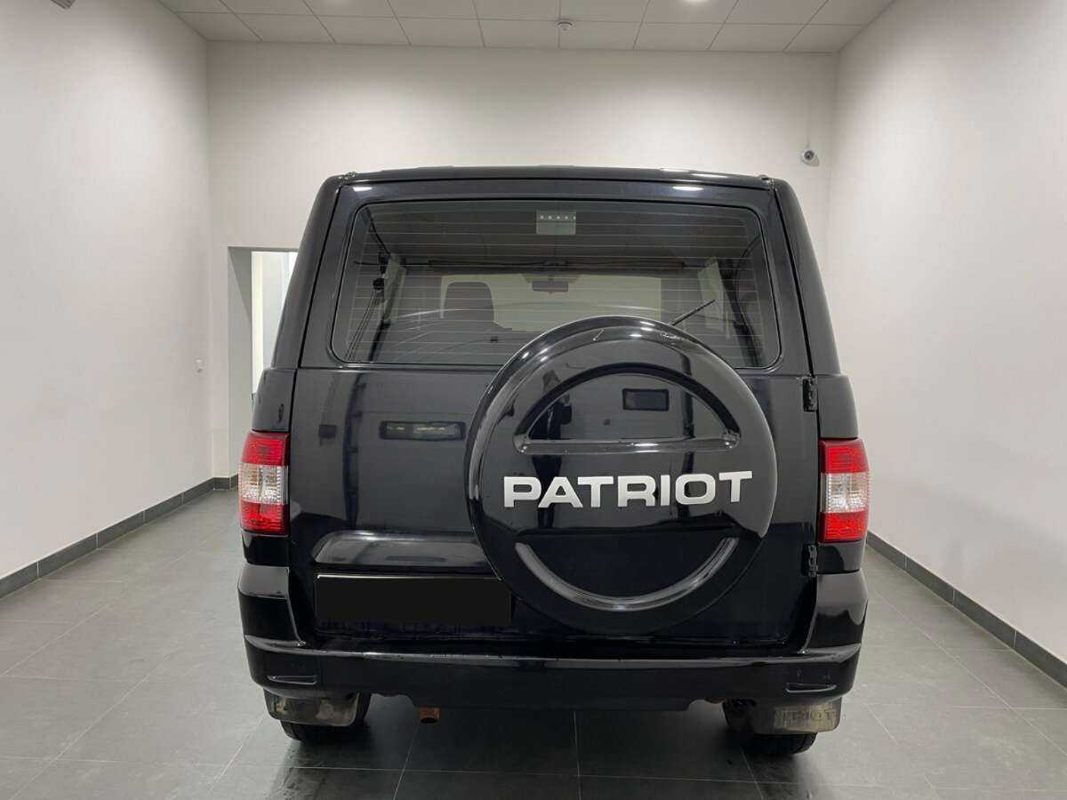 УАЗ Патриот б/у, 2018, Механическая. Фото: #3