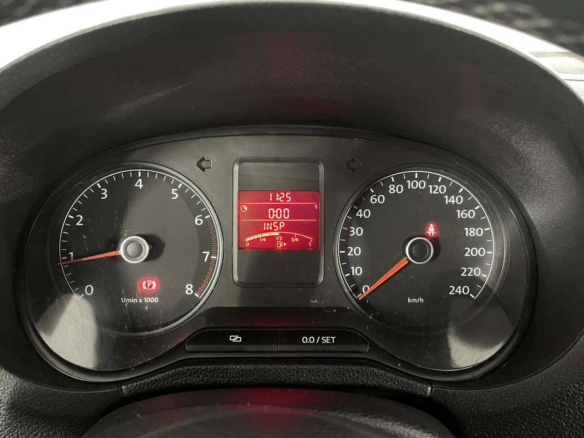 Фольксваген Поло б/у, 2013, Механическая. Фото: #8