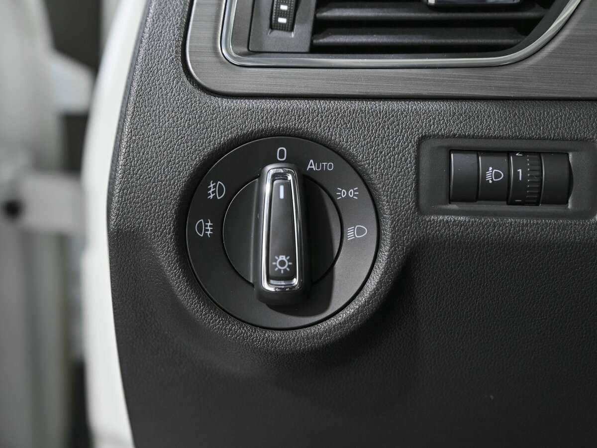 Шкода Рапид б/у, 2019, Роботизированная. Фото: #12