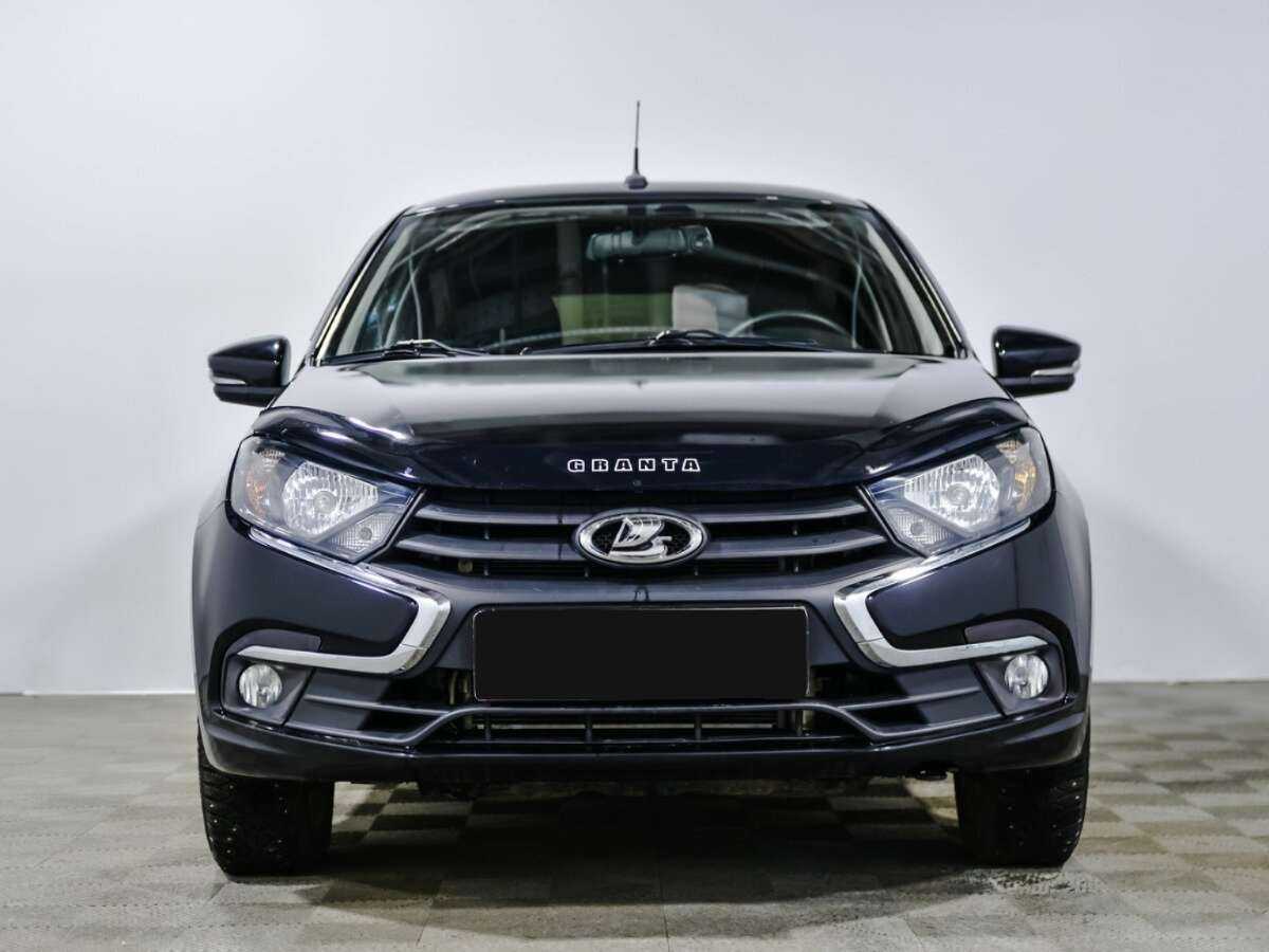 Лада (ВАЗ) Гранта б/у, 2021, Механическая. Фото: #1