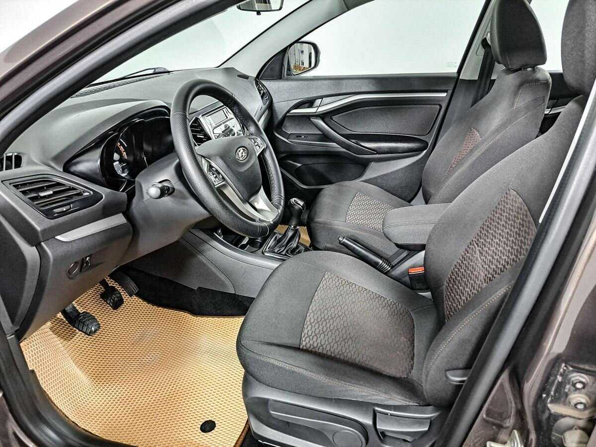 Лада (ВАЗ) Веста б/у, 2019, Механическая. Фото: #13