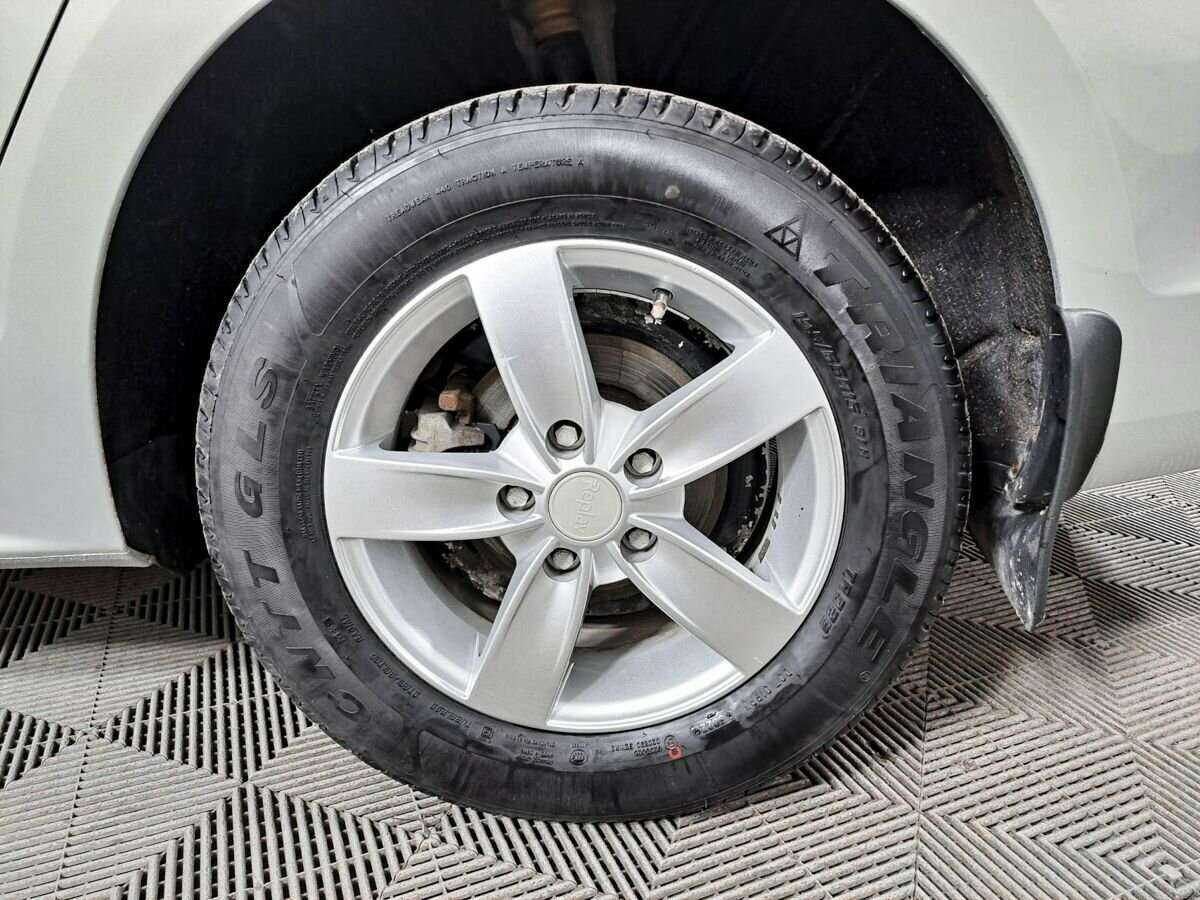 Фольксваген Джетта б/у, 2014, Механическая. Фото: #17