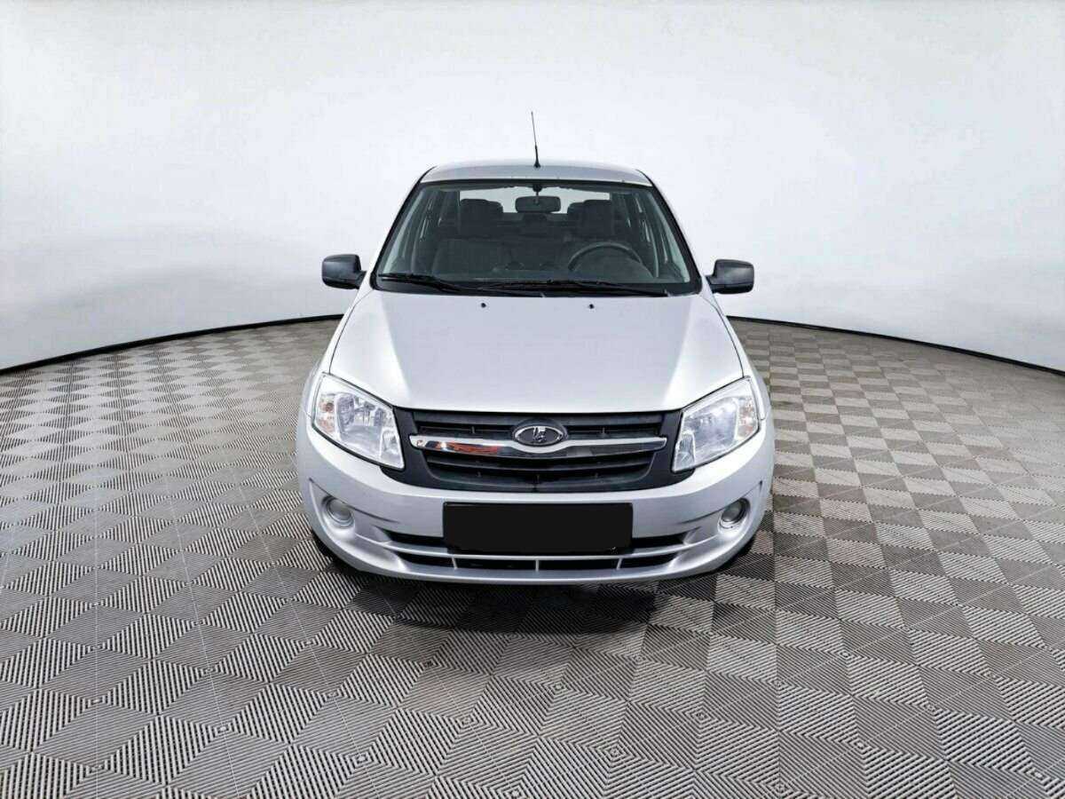 Лада (ВАЗ) Гранта б/у, 2013, Автоматическая. Фото: #1