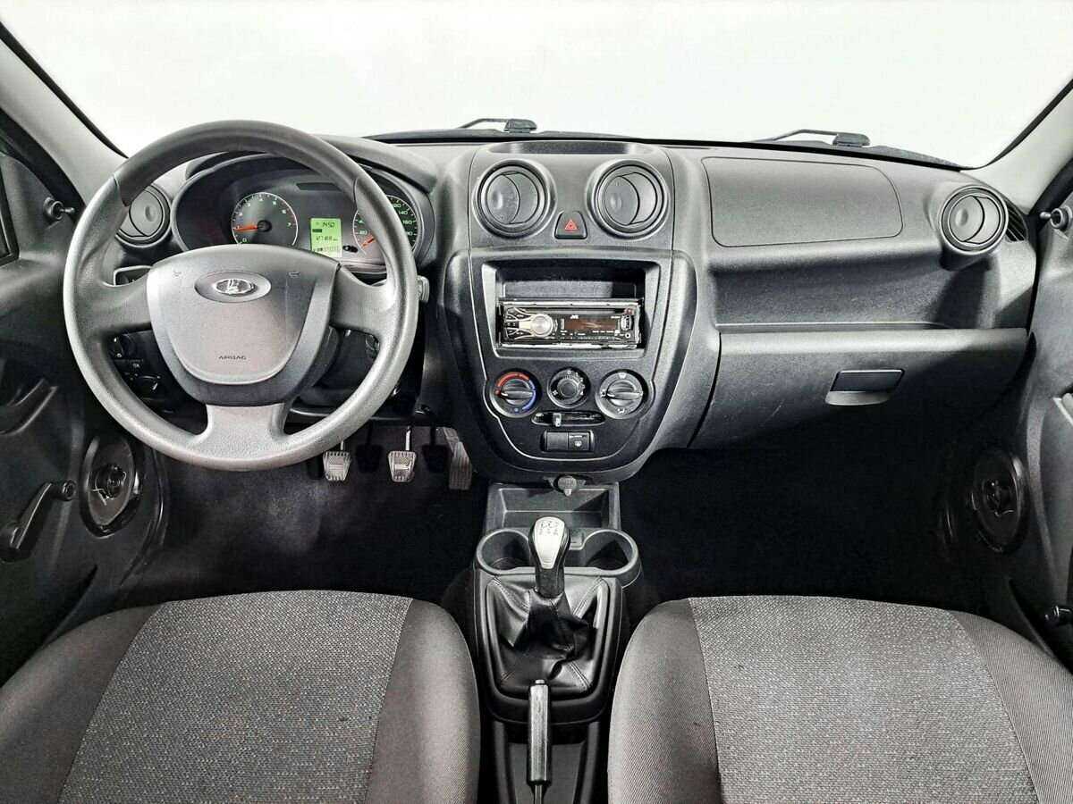 Лада (ВАЗ) Гранта б/у, 2016, Механическая. Фото: #11