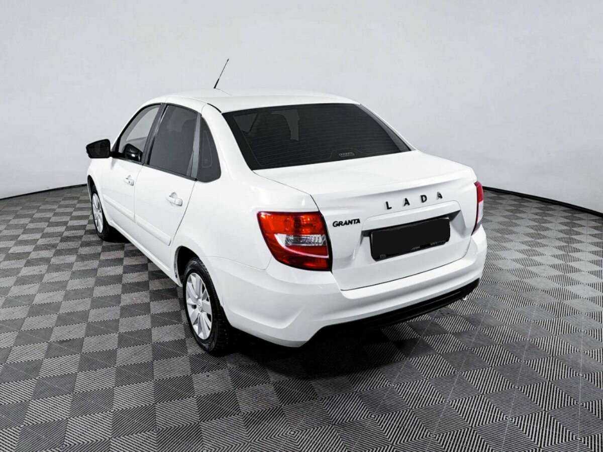 Лада (ВАЗ) Гранта б/у, 2020, Механическая. Фото: #6