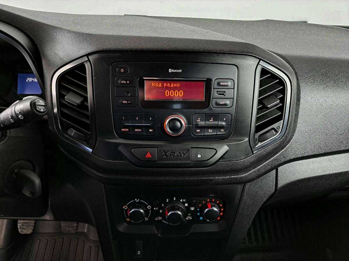 Лада (ВАЗ) ИКСРЭЙ б/у, 2018, Механическая. Фото: #12