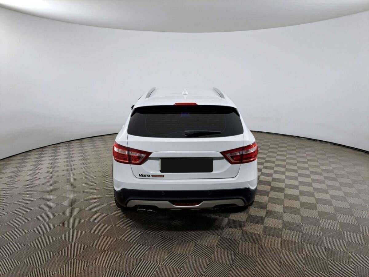 Лада (ВАЗ) Веста б/у, 2018, Механическая. Фото: #5