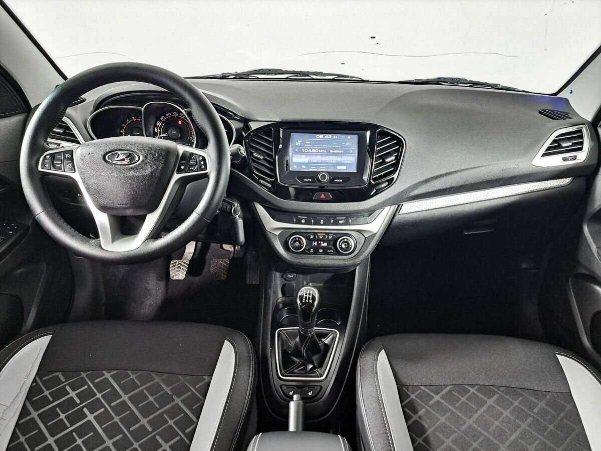 Лада (ВАЗ) Веста б/у, 2017, Механическая. Фото: #11