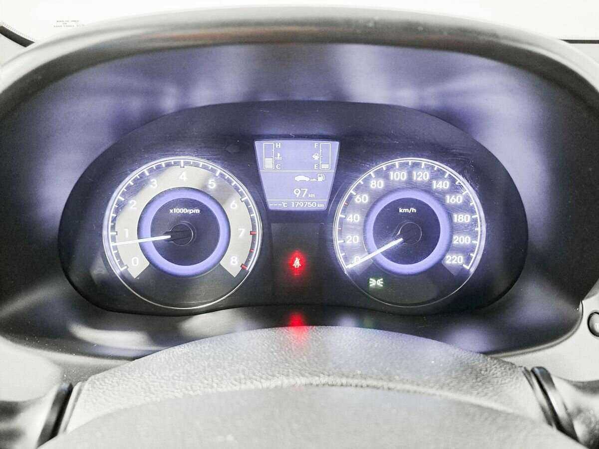 Хендай Солярис б/у, 2015, Механическая. Фото: #10