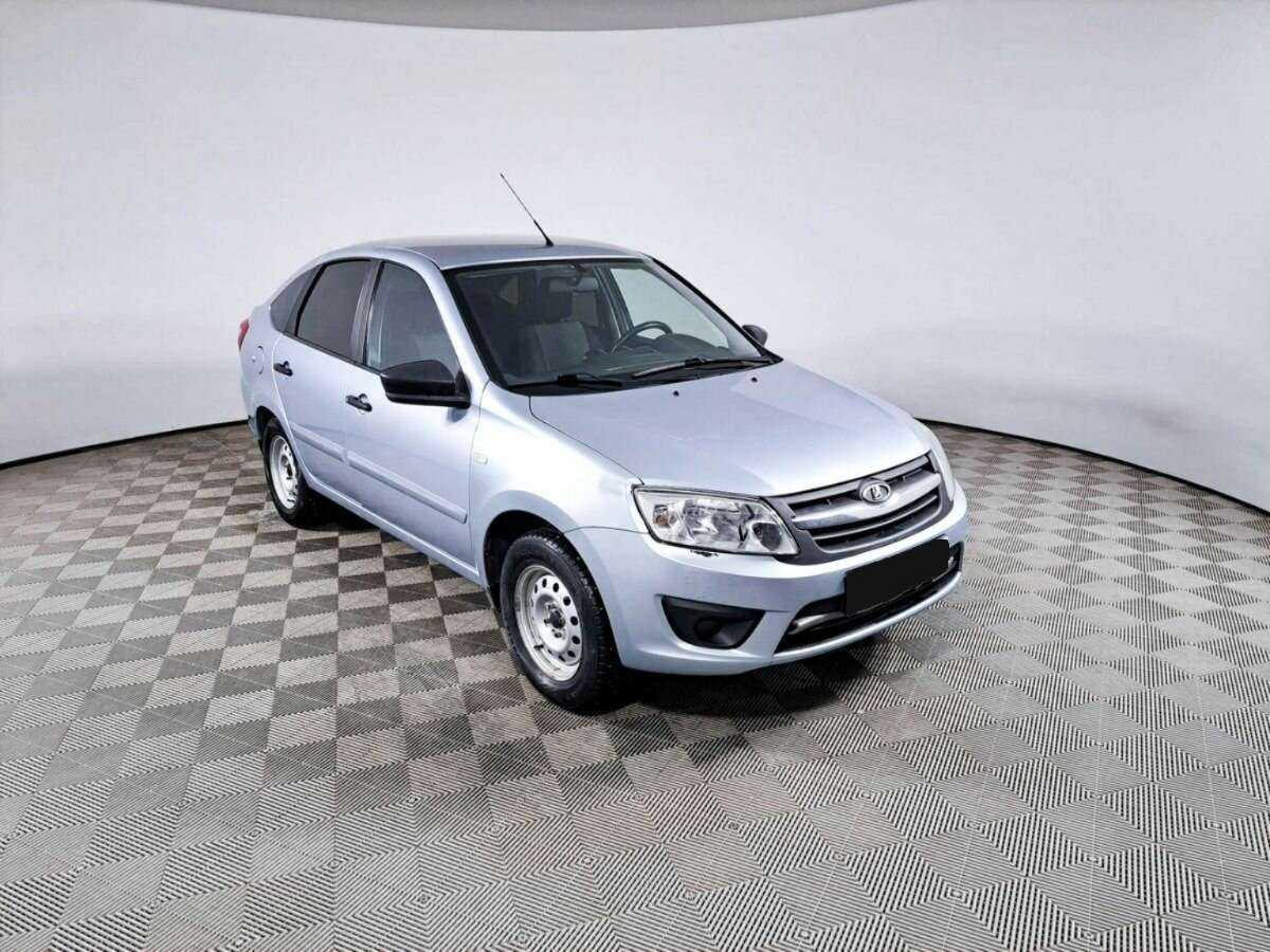 Лада (ВАЗ) Гранта б/у, 2017, Роботизированная. Фото: #2