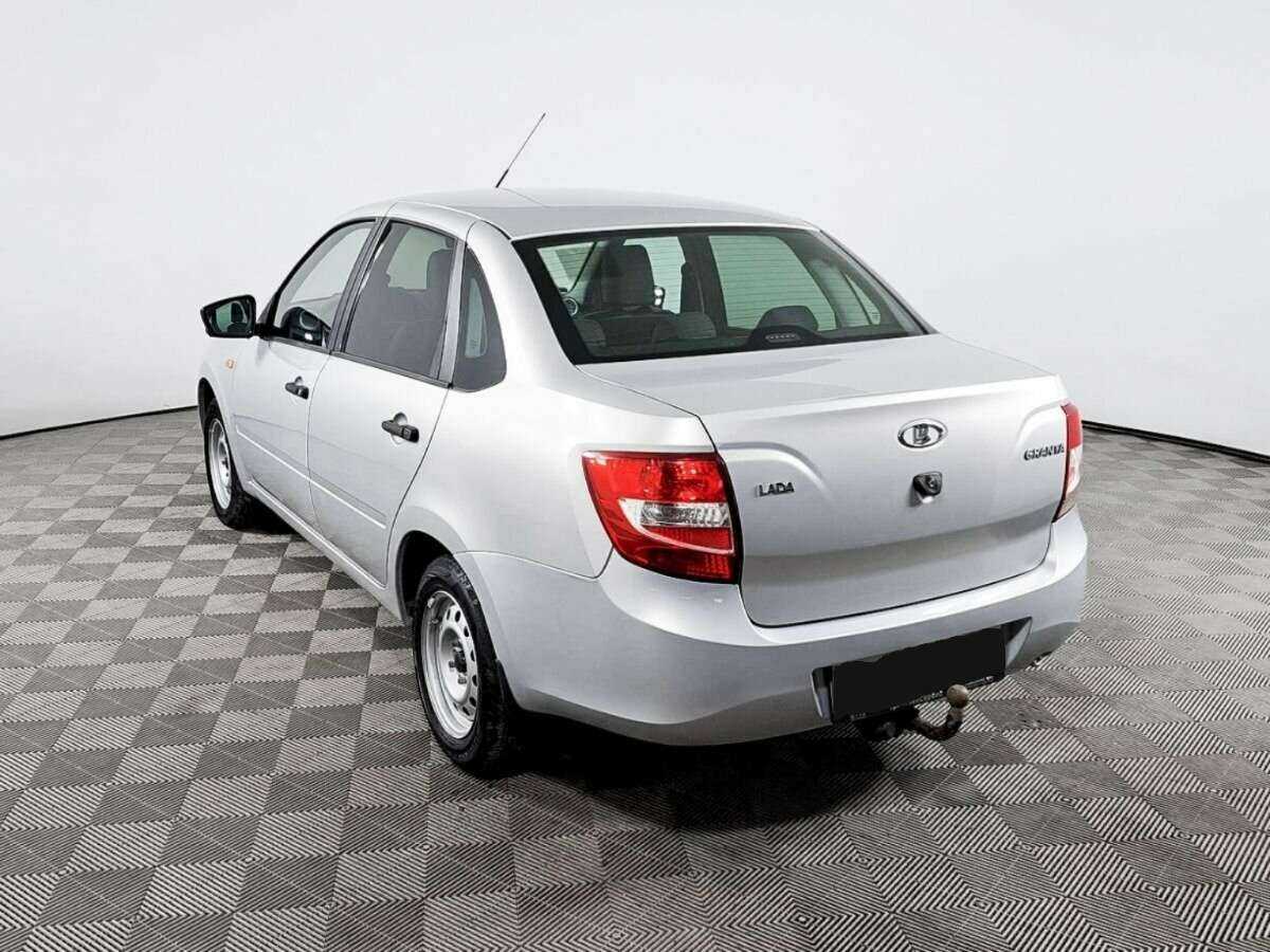 Лада (ВАЗ) Гранта б/у, 2016, Механическая. Фото: #4
