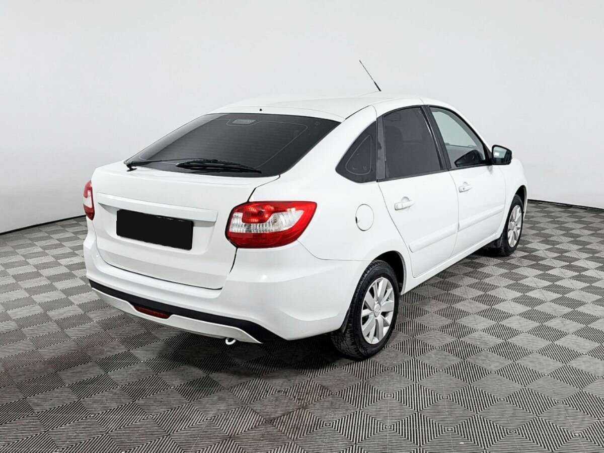 Лада (ВАЗ) Гранта б/у, 2021, Механическая. Фото: #4