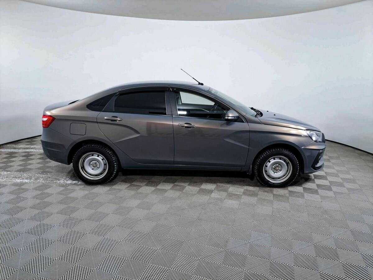 Лада (ВАЗ) Веста б/у, 2020, Механическая. Фото: #3