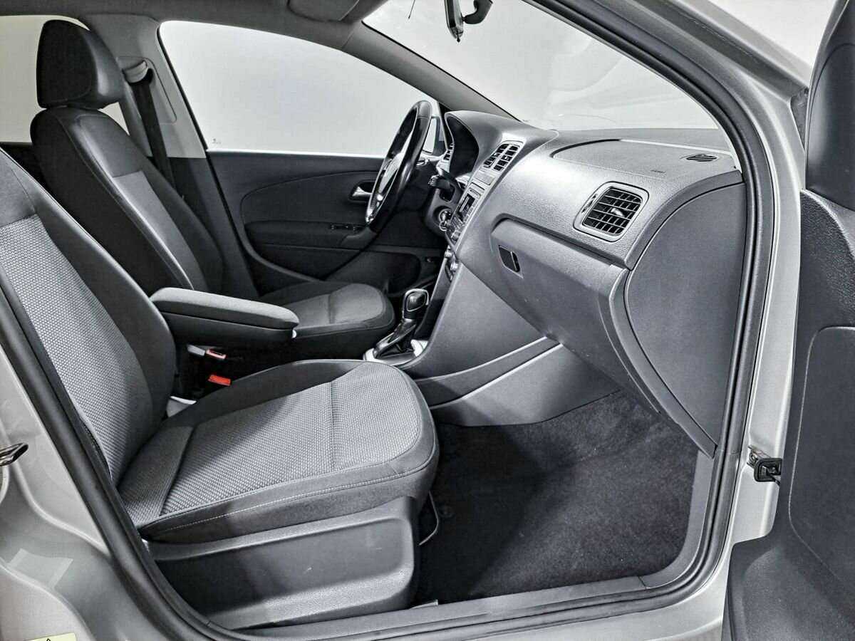 Фольксваген Поло б/у, 2017, Автоматическая. Фото: #8