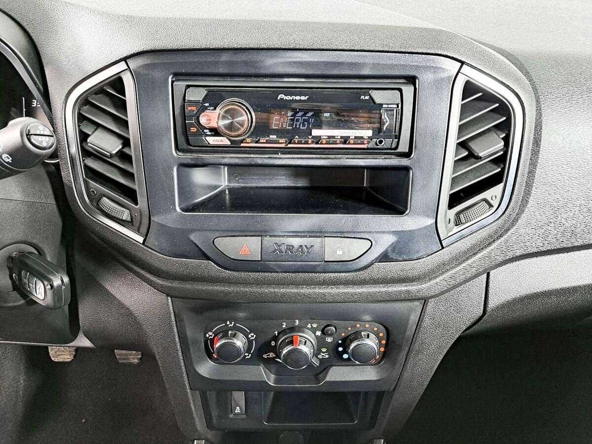 Лада (ВАЗ) ИКСРЭЙ б/у, 2019, Механическая. Фото: #12