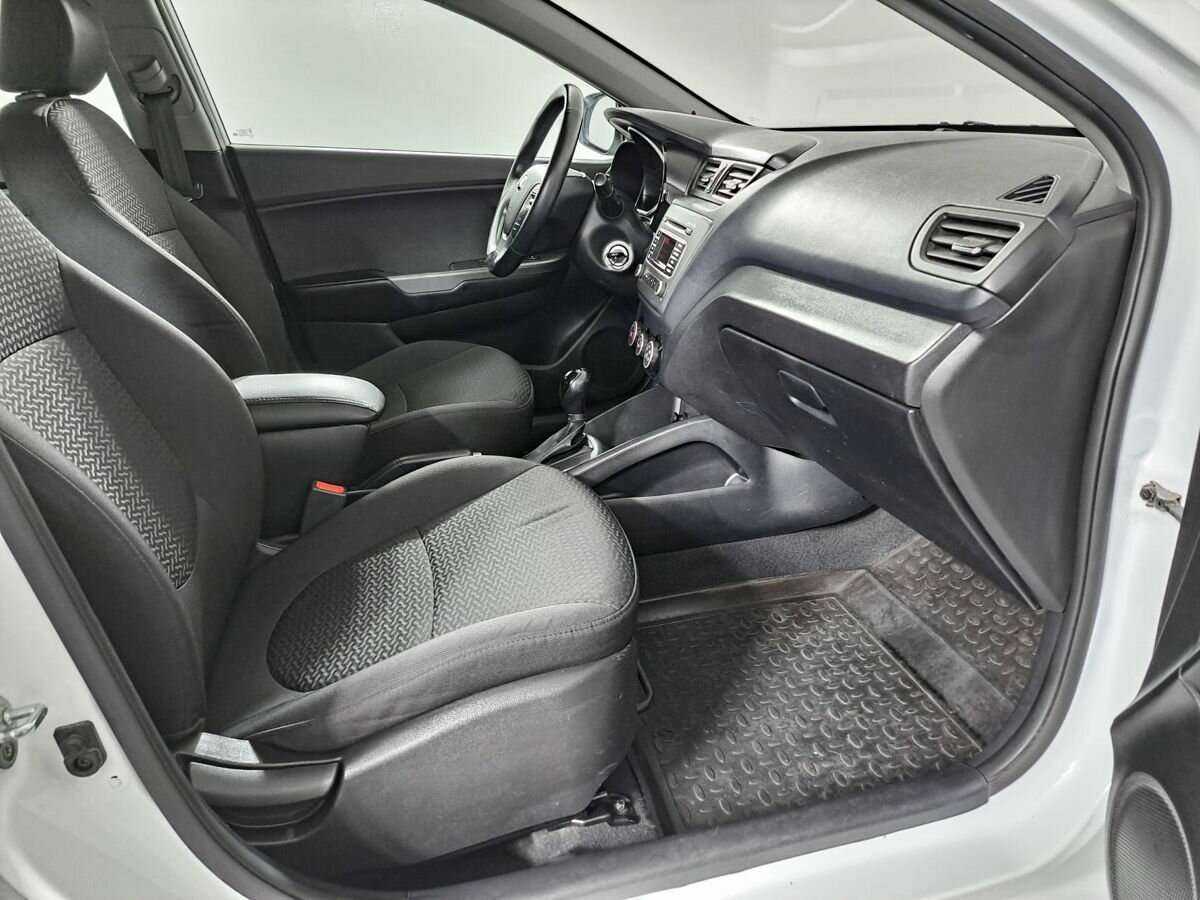 Киа Рио б/у, 2017, Автоматическая. Фото: #8