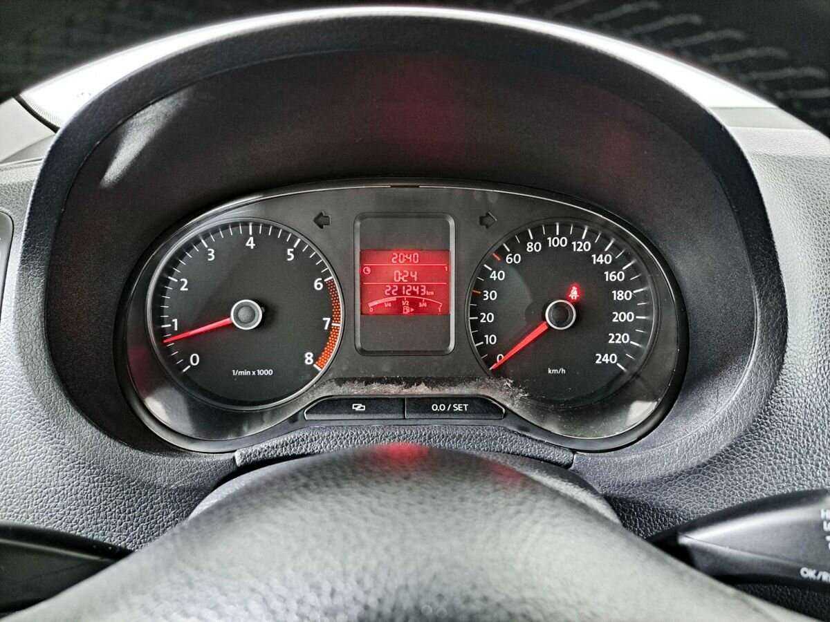 Фольксваген Поло б/у, 2012, Механическая. Фото: #12